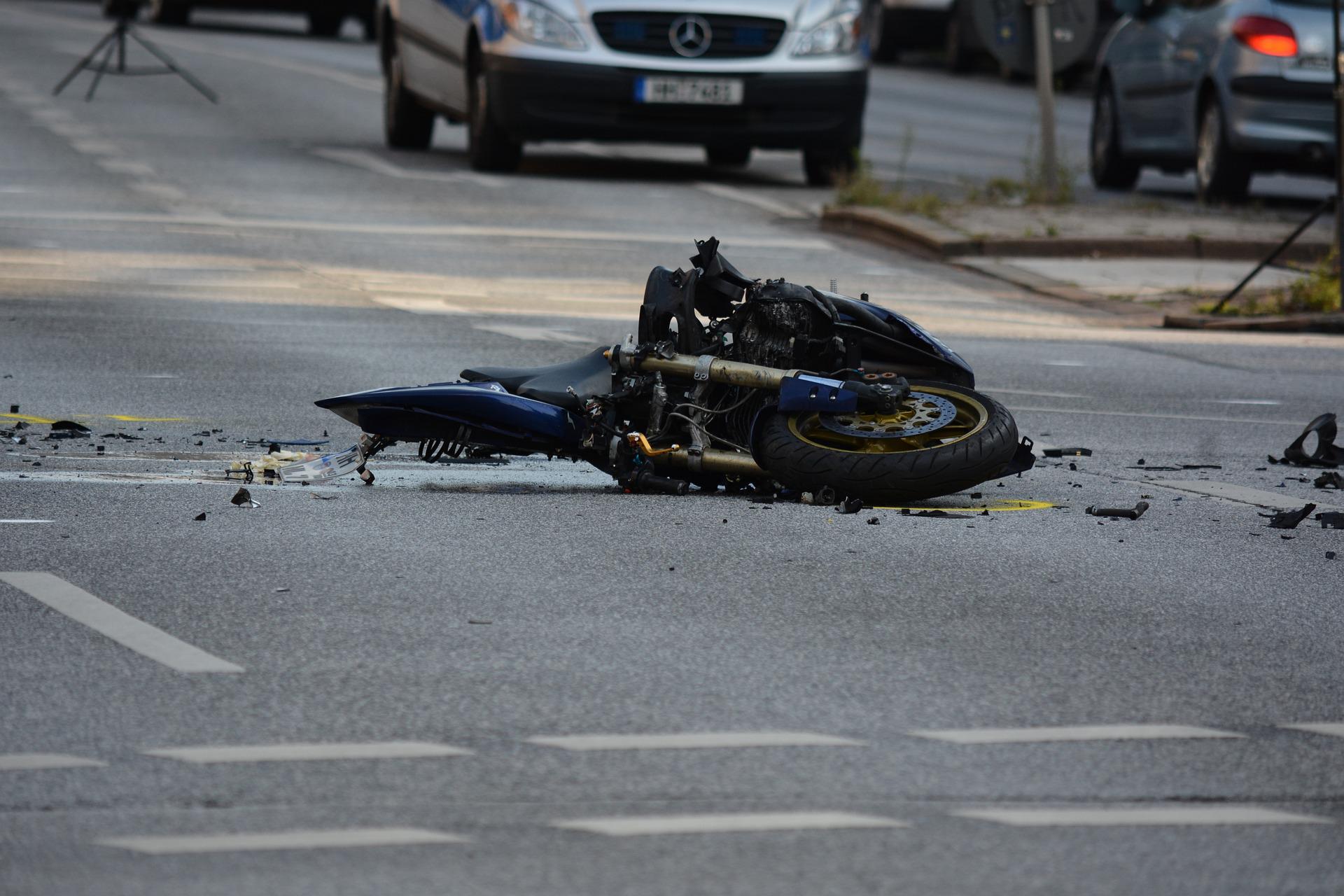 Quels sont les moyens de se protéger en moto ?