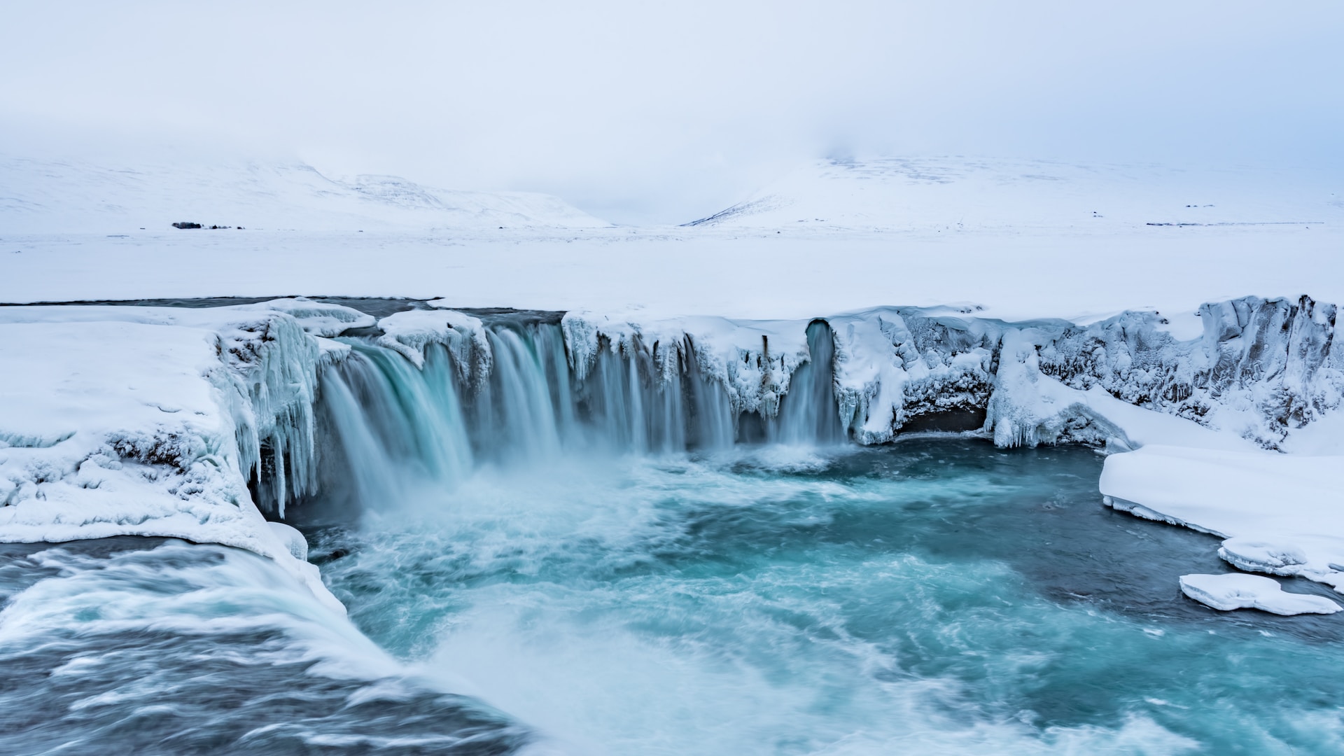 L'Islande en hiver : il y règne un grand froid, mais vous aurez l'avantage de profiter de paysages sublimes
