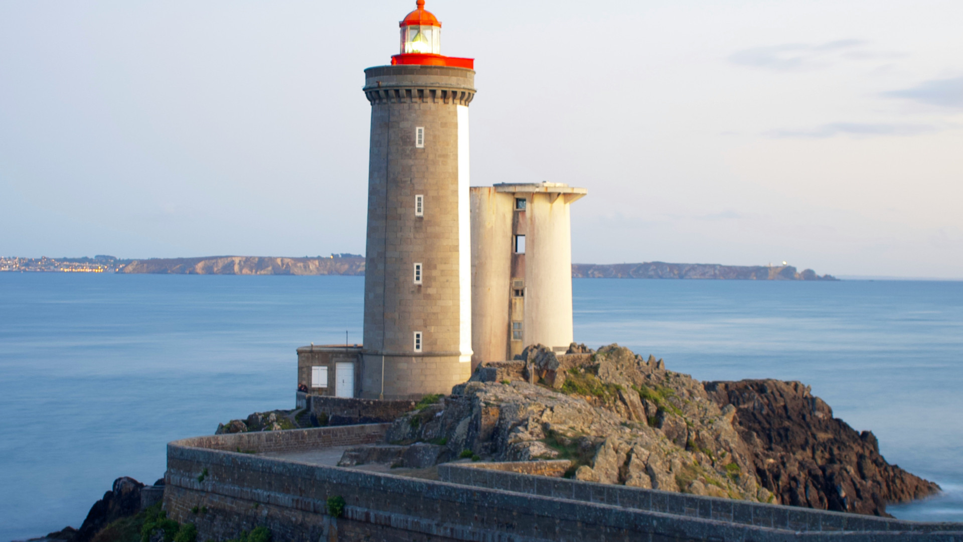 Traversée en bateau dans le Finistère : une croisière à couper le souffle !